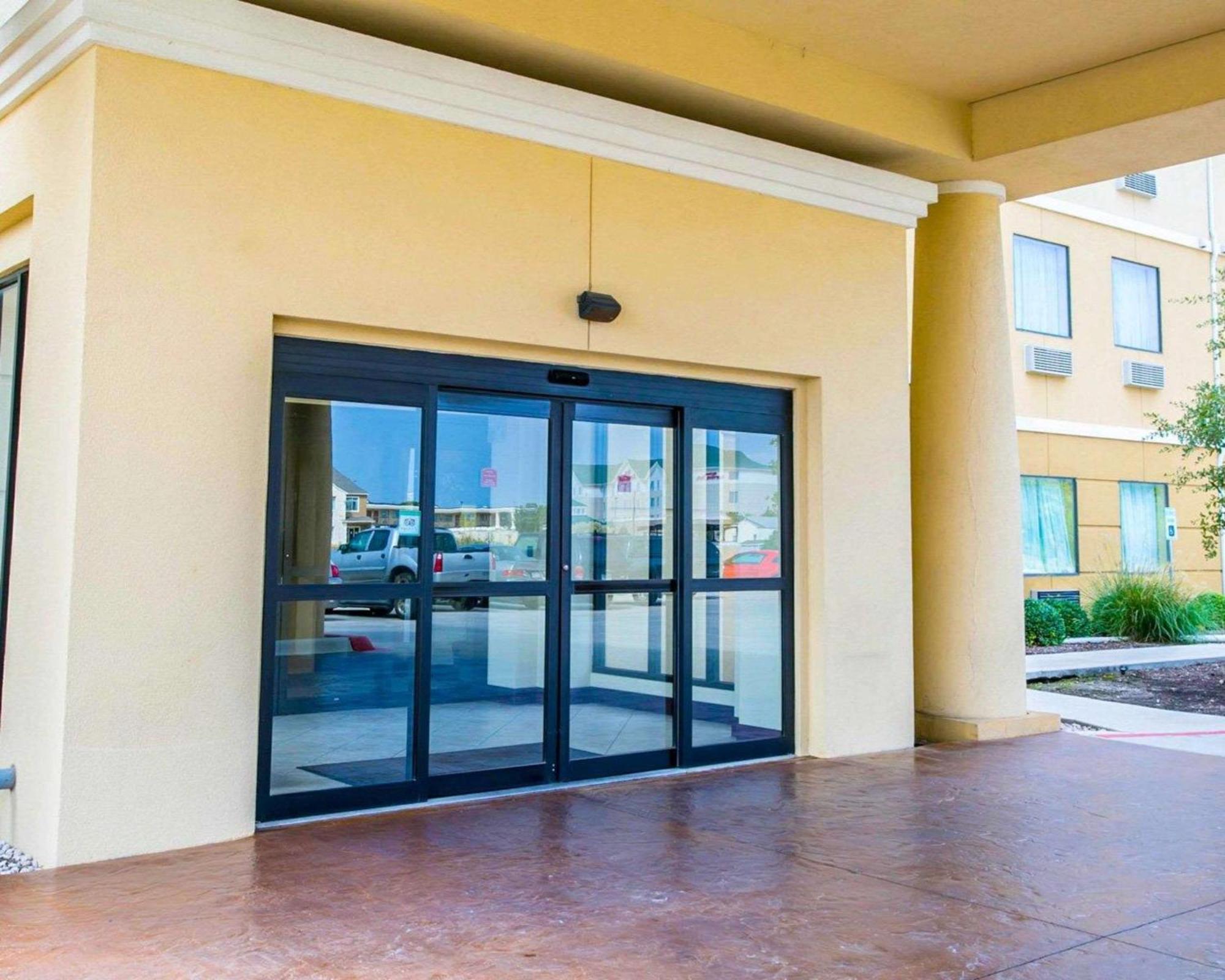 Sleep Inn & Suites New Braunfels Exterior foto